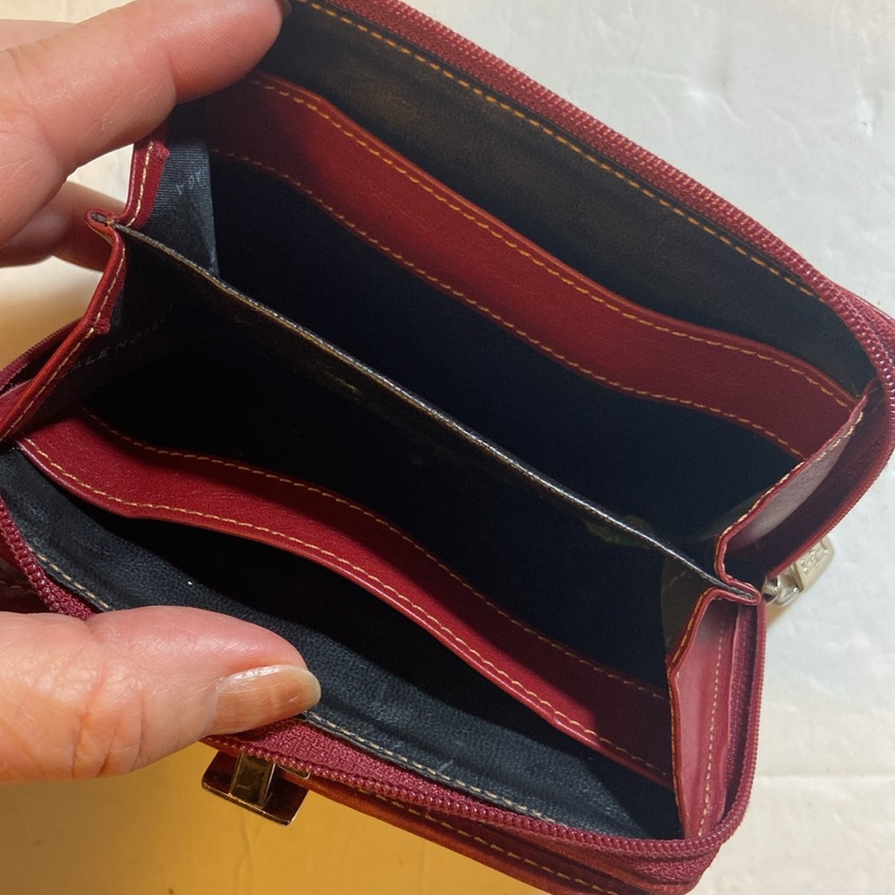 VTG Balenciaga Paris Cherry Red Leather Bifold Walllet Snap Zipper Closures - Picture 3 of 11
